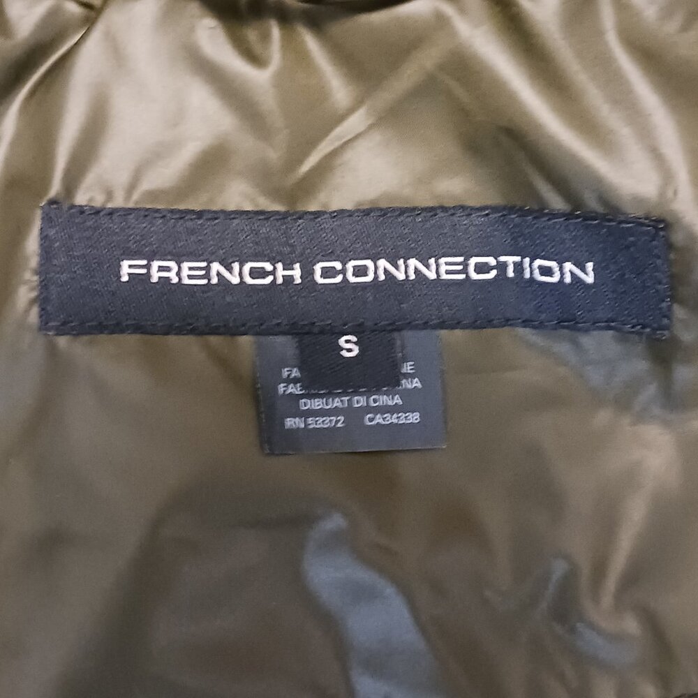 French Connection- Puffer Jacket {Size-S} - Picture 5 of 6